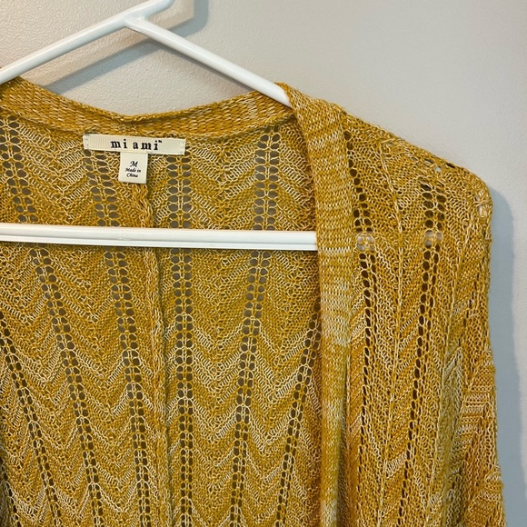 Francesca’s Light Knit Cardigan - Picture 3 of 3